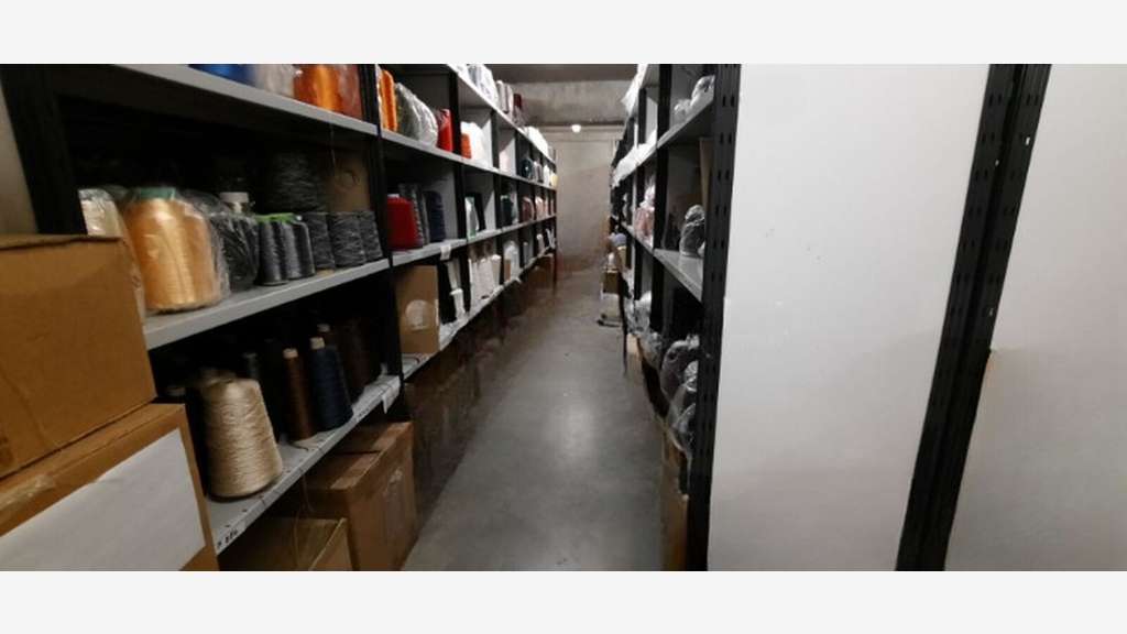 À vendre bâtiment industriel 880m² Rozier-en-Donzy