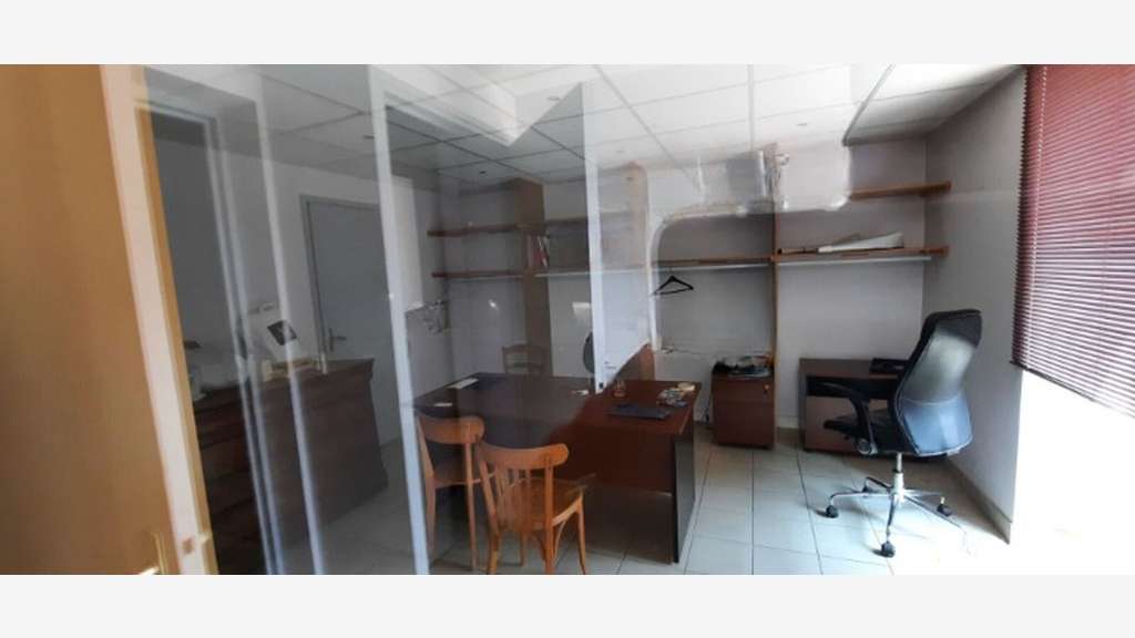 À vendre bâtiment industriel 880m² Rozier-en-Donzy