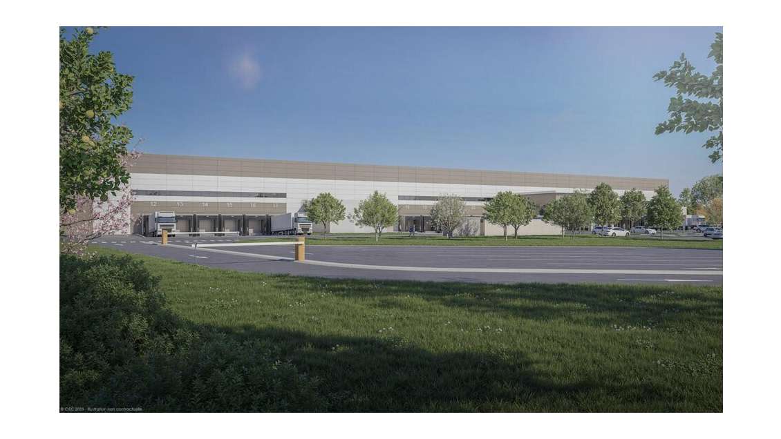 Vente bâtiment logistique 30102m² à Ruffec RN10 