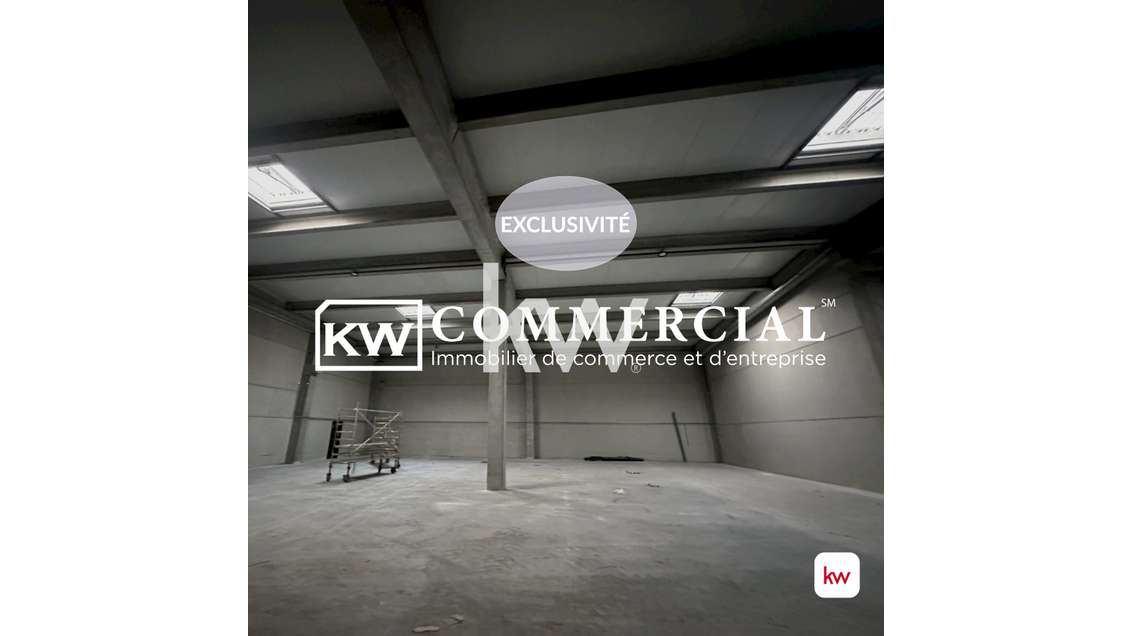 Local d'activité 360m² à vendre à Saint-Étienne