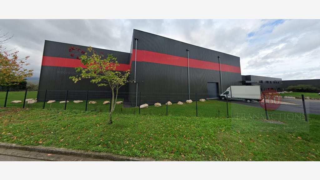 Entrepôt loué à vendre sur axe Grenoble Lyon
