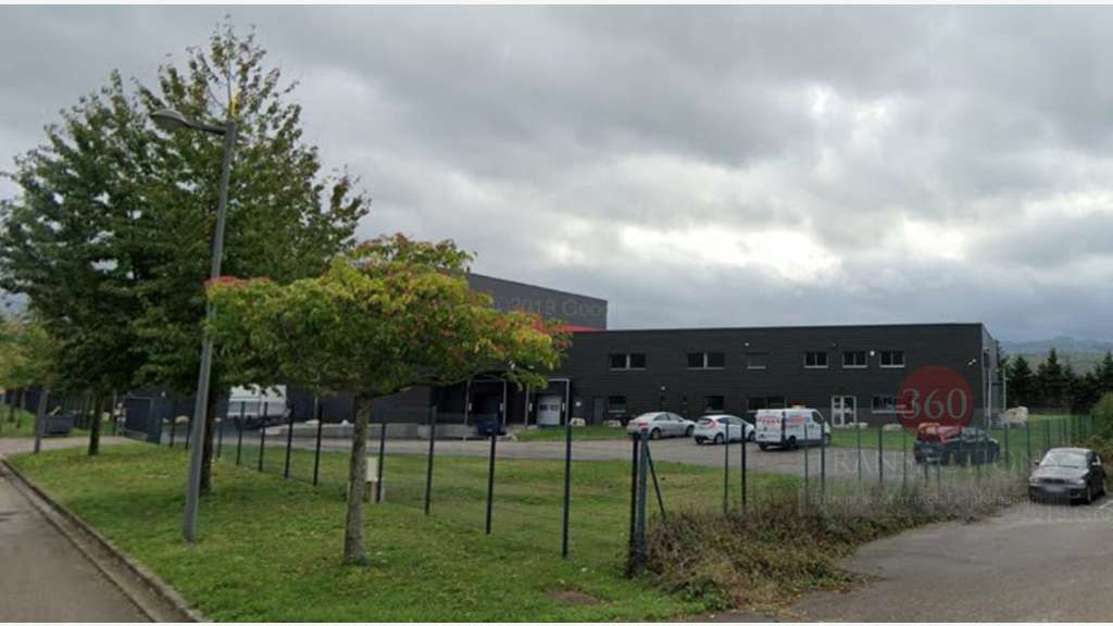 Entrepôt loué à vendre sur axe Grenoble Lyon