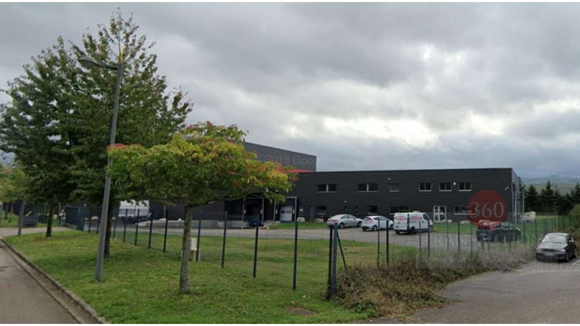 Entrepôt loué à vendre sur axe Grenoble Lyon