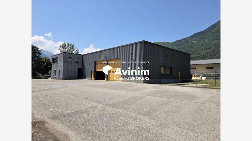 Bâtiment d'activité indépendant à vendre - Saint F