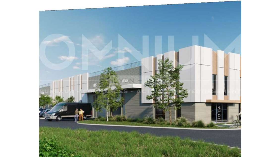 vous présente dans un parc d'activité neuf