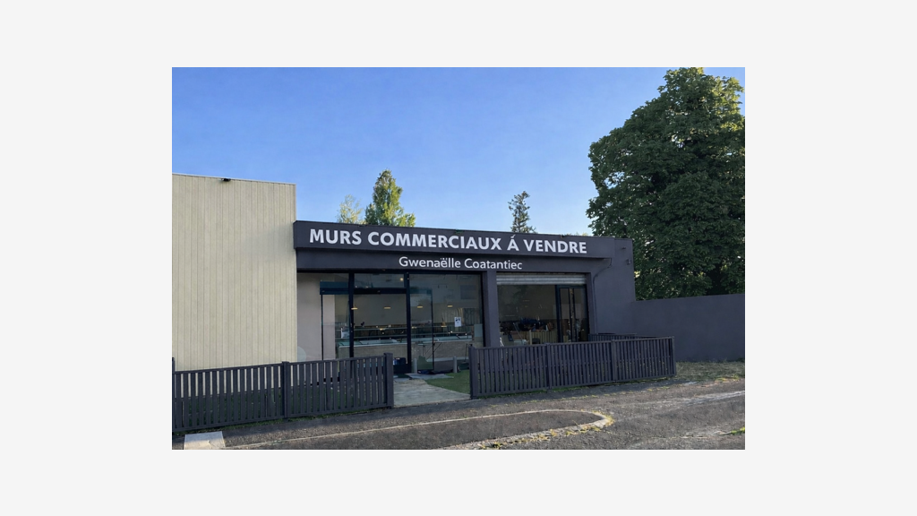Location local commercial 98m² centre Saint-Médard
