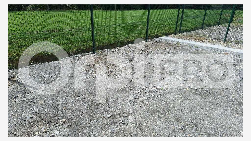A vendre local d'activité 158m² à Saint-Molf