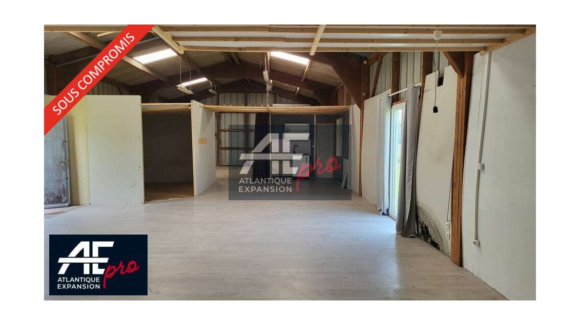 Entrepôt 168m² à vendre à l'entrée de St Nazaire