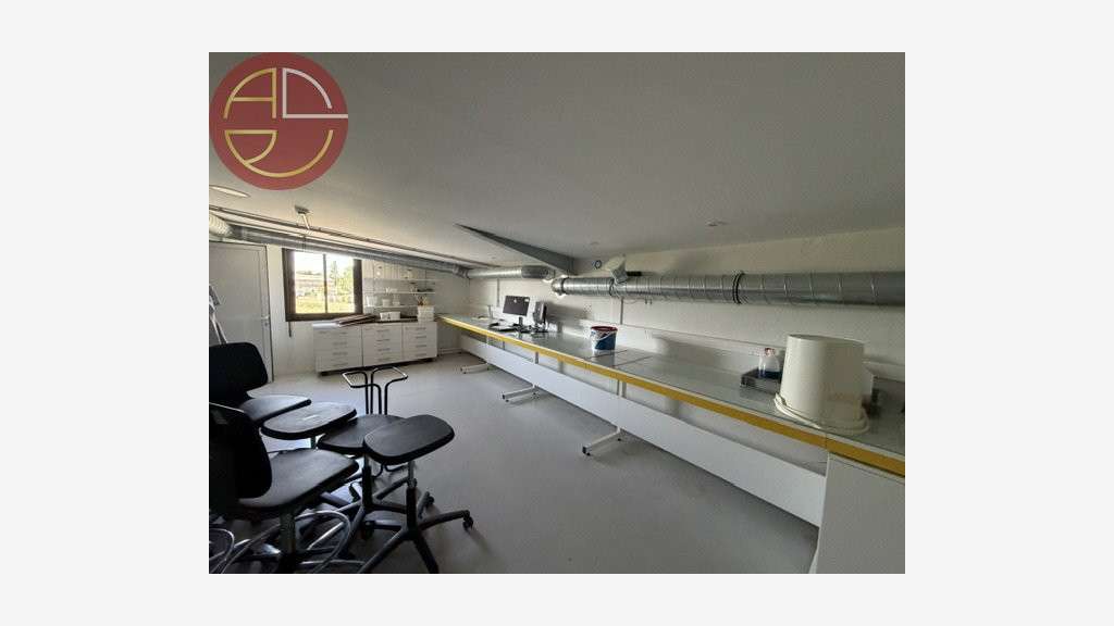A vendre entrepôt 1200m² Saint Orens de Gameville