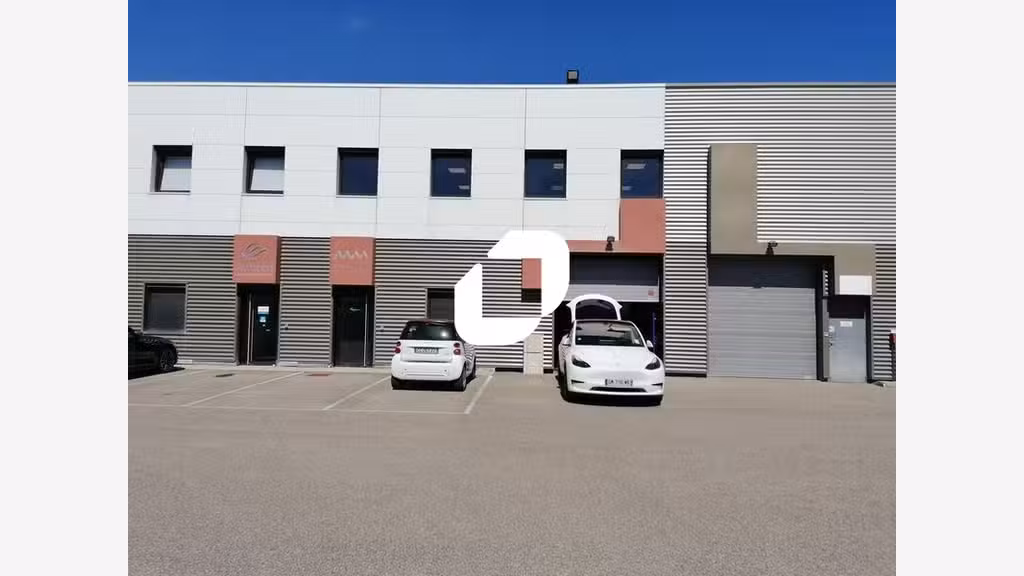 Vente Local d'activité 200m² Saint priest