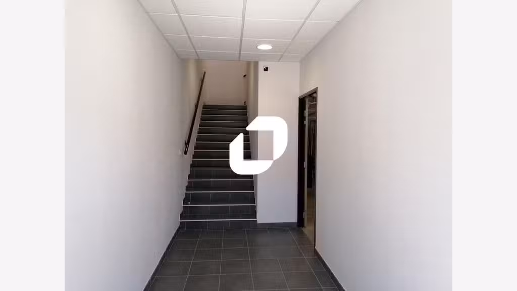 Vente Local d'activité 200m² Saint priest