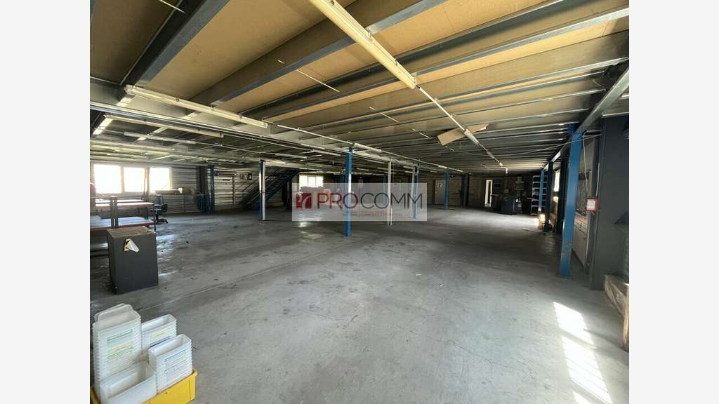 AV local d'activité 1200m² St-Rémy empl privilégié
