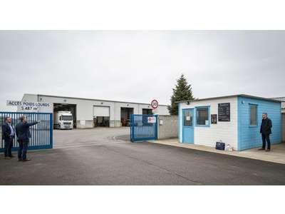 Vente Locaux d'activités - Entrepôts à Saint-Romain-en-Gier