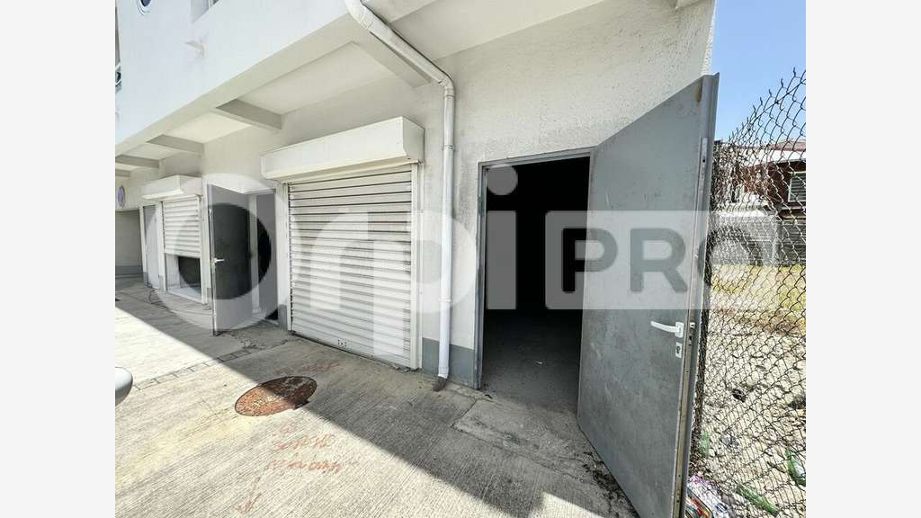 Local commercial 37m² à vendre à Sainte-Anne