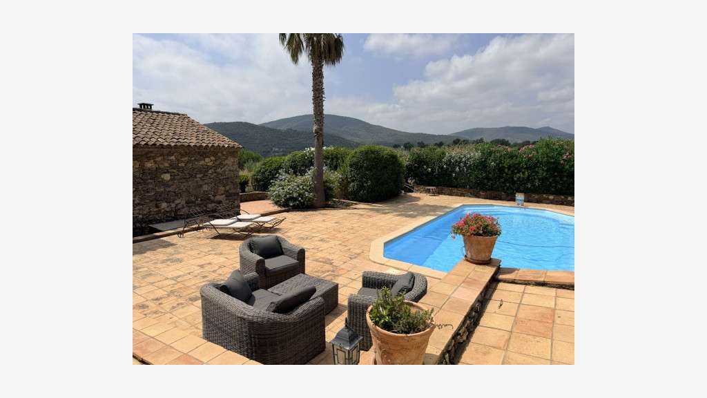 PROPRIETE CHAMBRES D' HOTES GOLFE DE SAINT TROPEZ