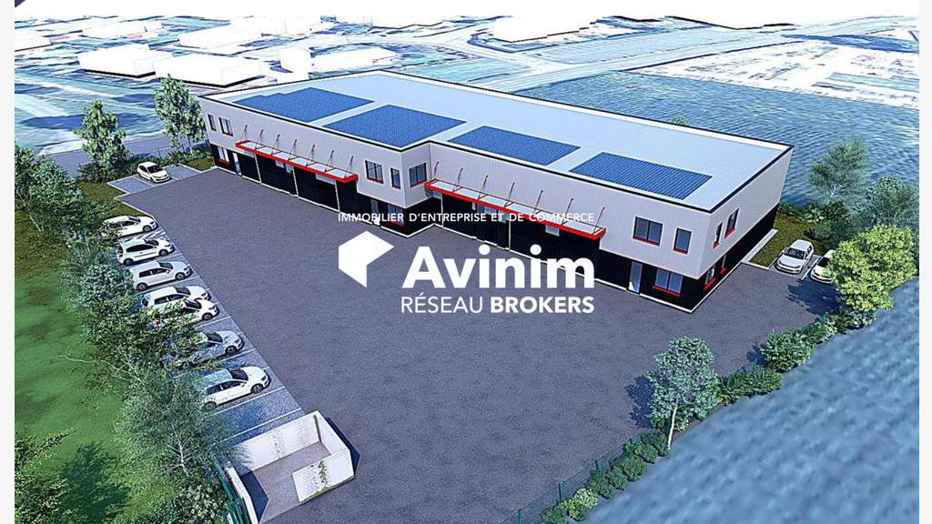 Locaux 223m² à vendre ZAE de Savigneux