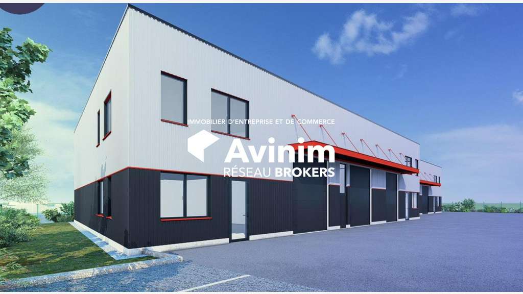 Locaux 223m² à vendre ZAE de Savigneux