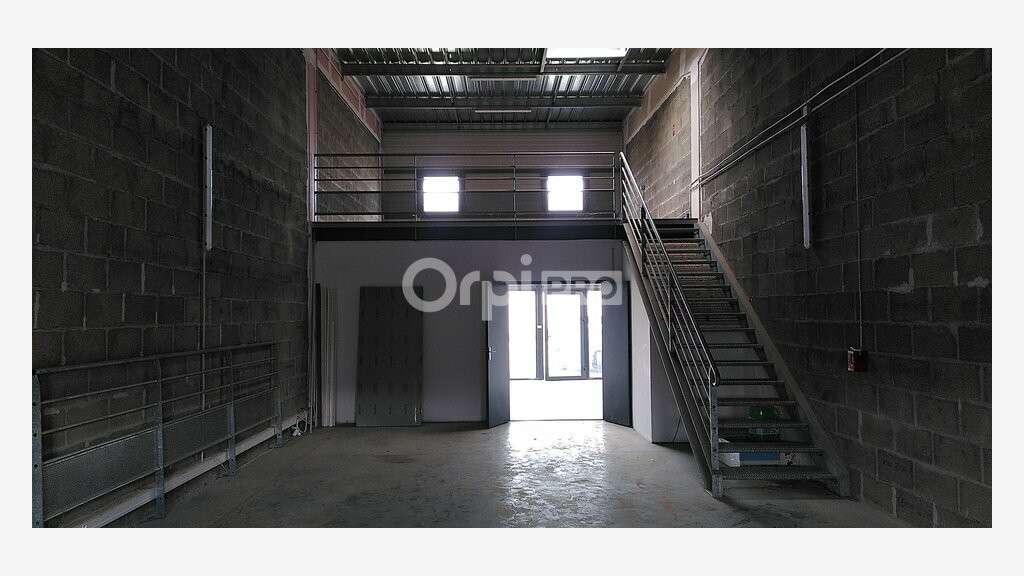 BAISSE de PRIX locaux 450m² Serres-Castet