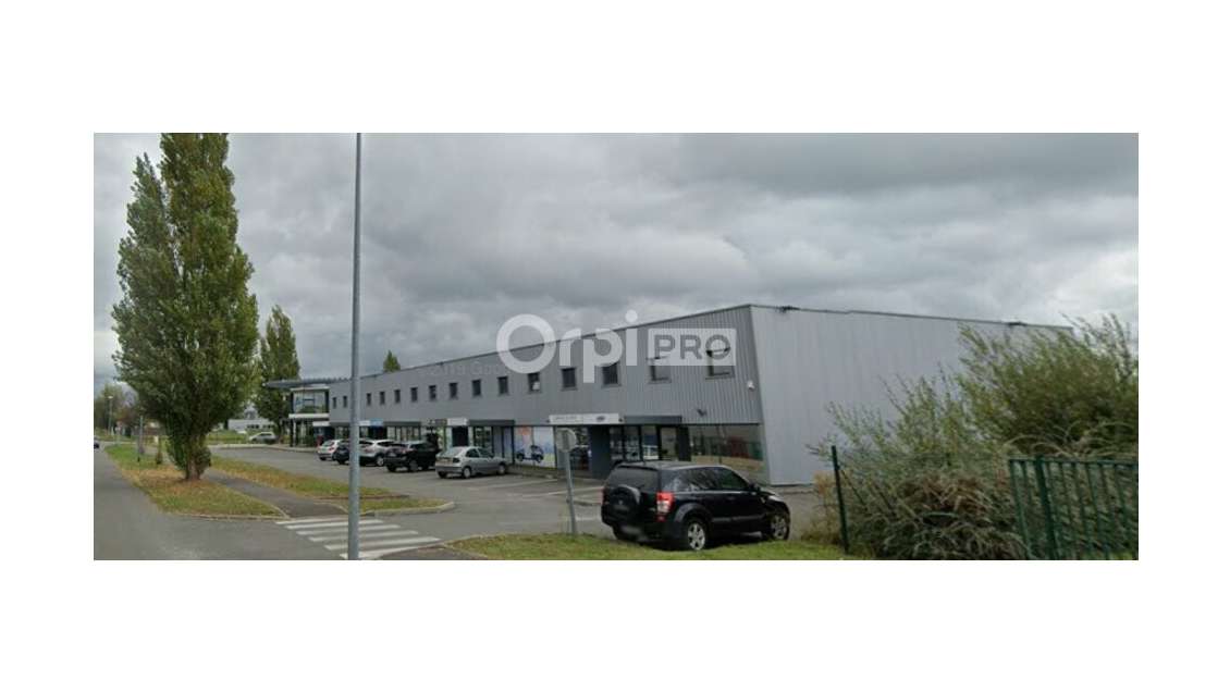 BAISSE de PRIX locaux 450m² Serres-Castet