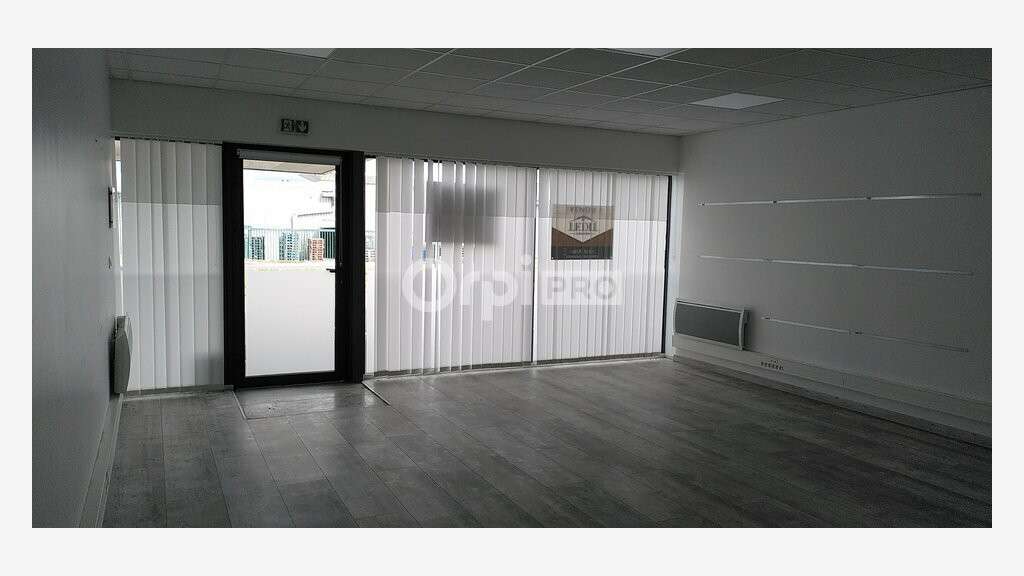 BAISSE de PRIX locaux 450m² Serres-Castet