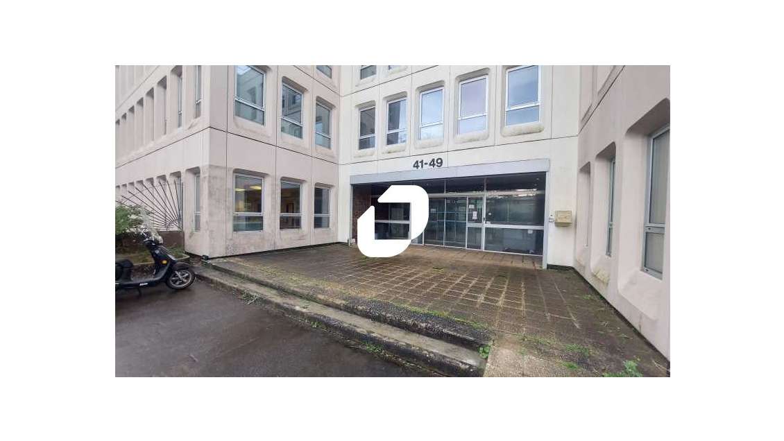 Vente Local d'activité 302m² Sevres