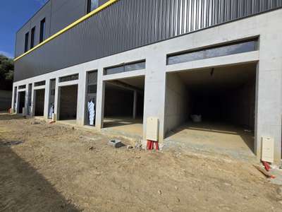 Vente local d'activité 135m² ZA Six Fours