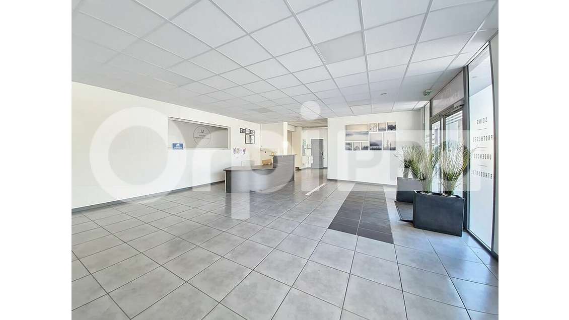Vente immeuble indépendant de 445 m² à Soissons