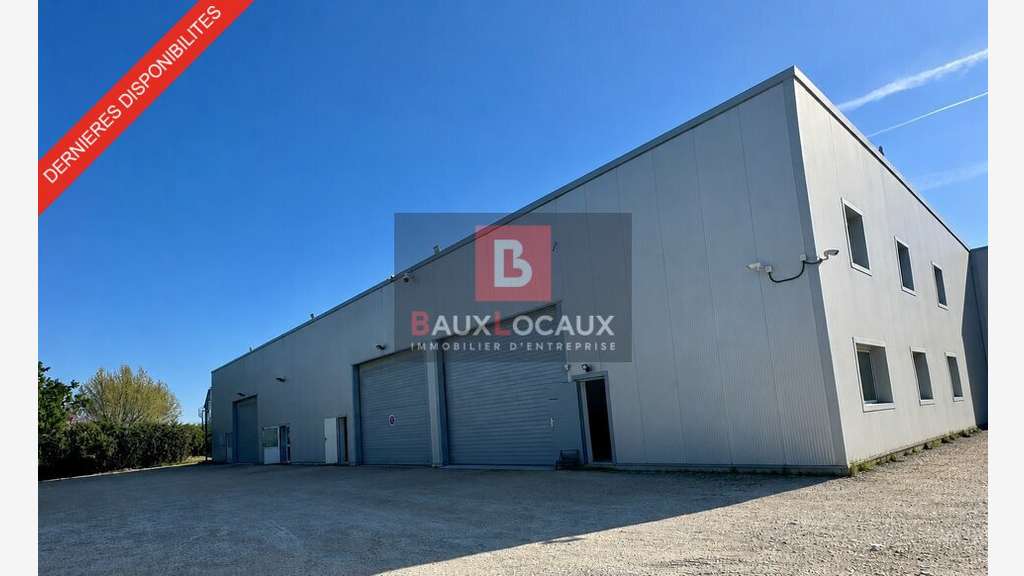 Entrepôt logistique 380m² à vendre à Sorgues