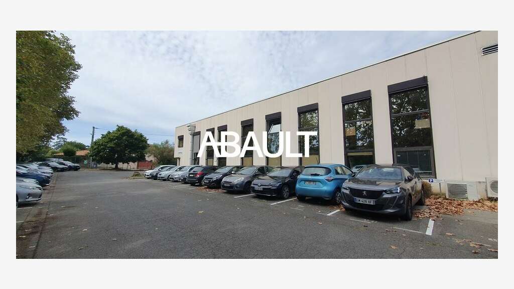 Local 1547m² à vendre à Toulouse zone de Thibaud