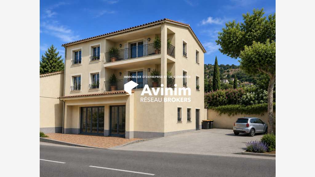 AV local à démolir 815m² dans le canton de Fayence