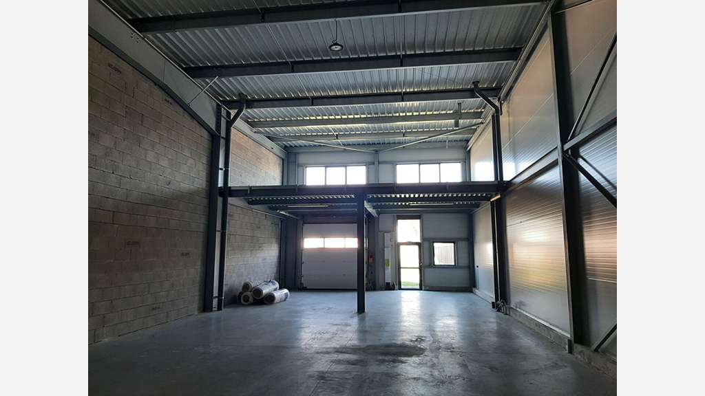 Opportunité rare vente locaux neufs à Treillières