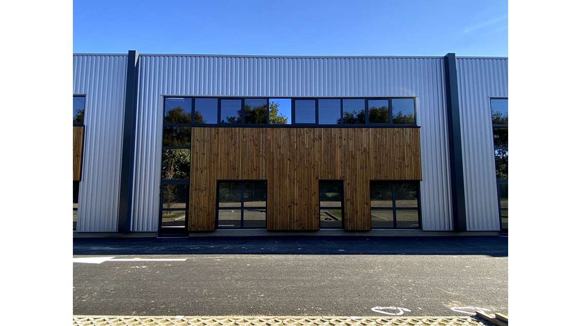 Opportunité rare vente locaux neufs à Treillières