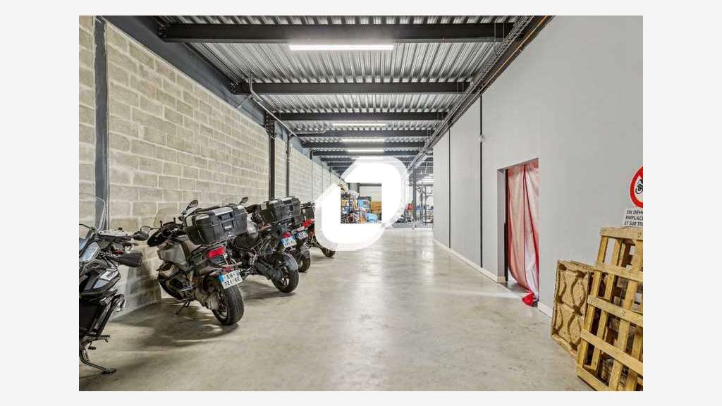 Vente Local d'activité 776m² Tremblay en france
