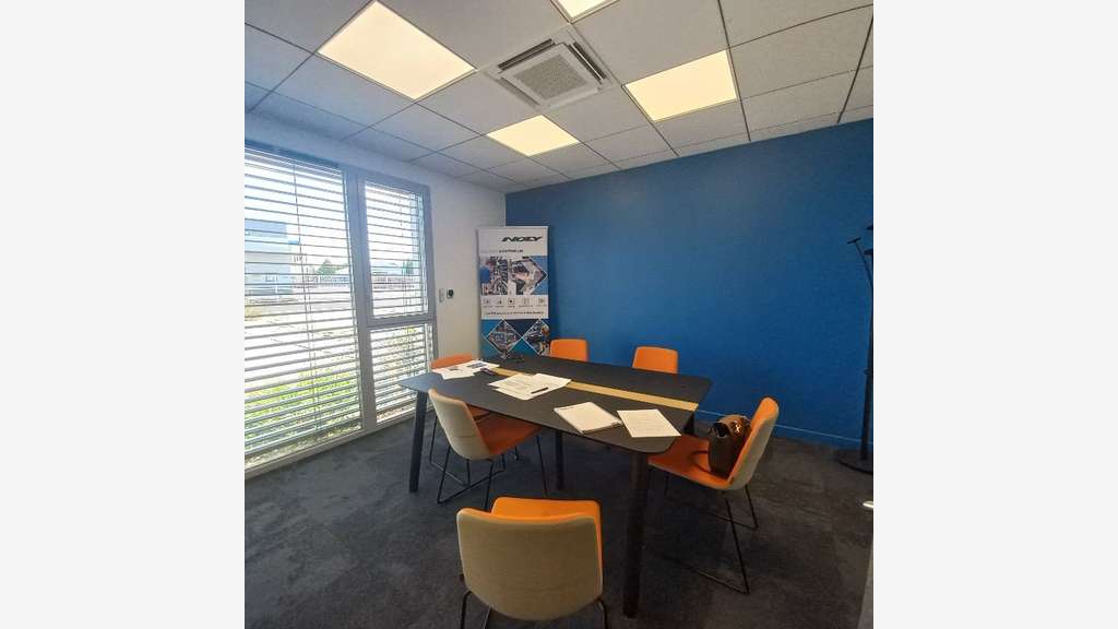 Vente local industriel bureaux de 2634m² à Valence