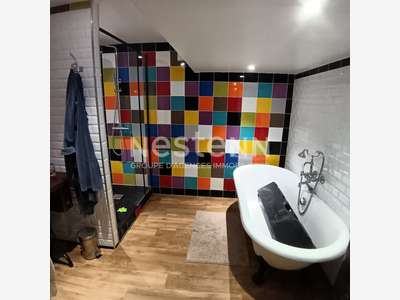 AV local professionnel 220m² hyper centre Vannes