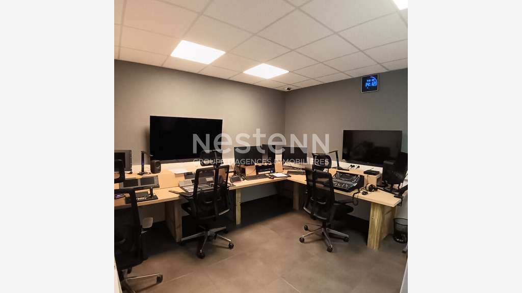 A vendre local d'activité Vannes 6 pièces 240 m2