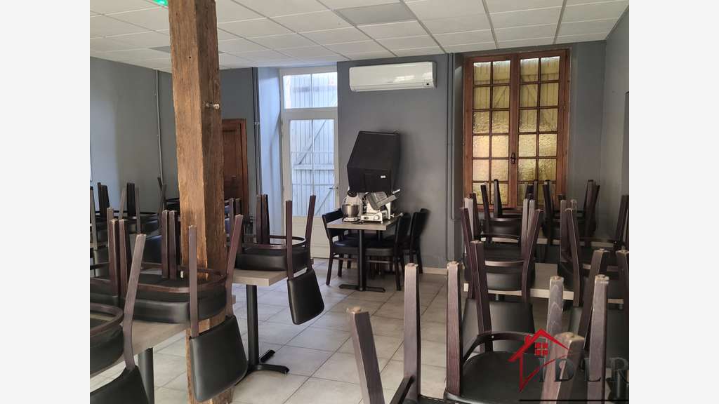 Vente ensemble immobilier de restaurant et hôtel
