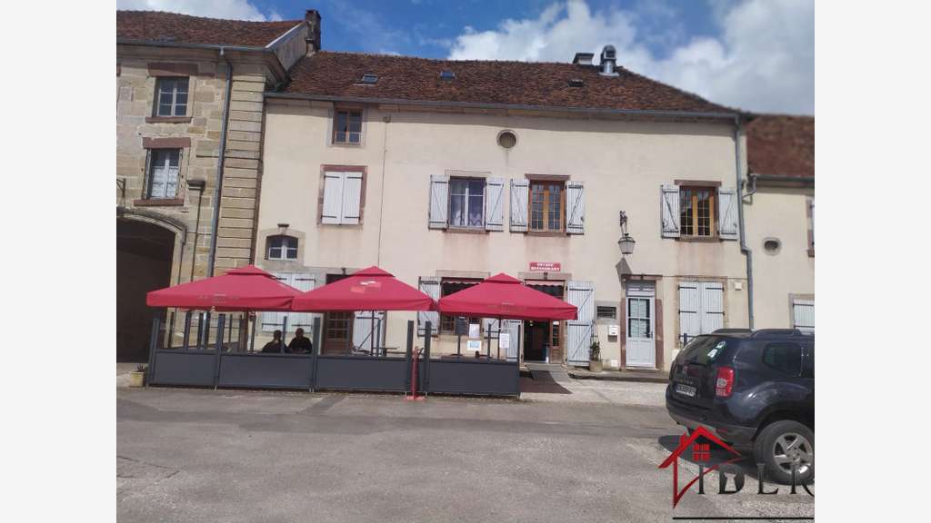 Vente ensemble immobilier de restaurant et hôtel