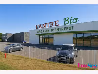 Entrepôt de 1380m² à vendre à Beychac et Caillau