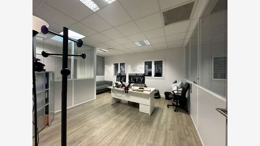 Local d'activités à vendre 690m² à Vénissieux