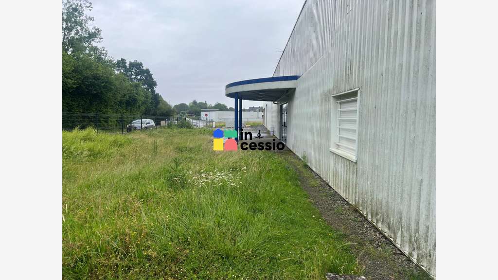 A vendre local d’activité 1000m² secteur Vibraye