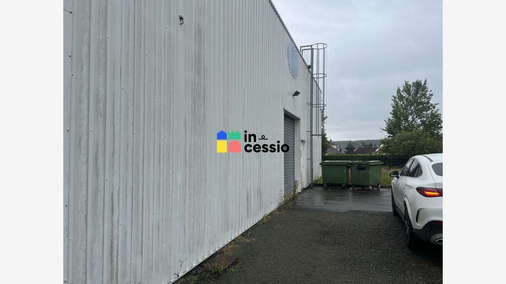 A vendre local d’activité 1000m² secteur Vibraye