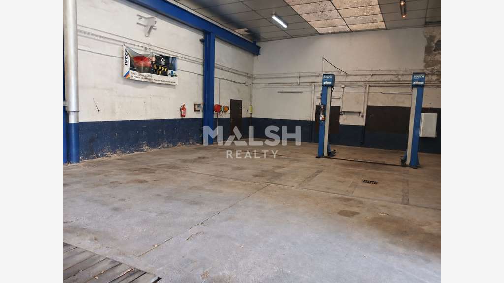 Local d'activités à vendre 750m² à Vienne
