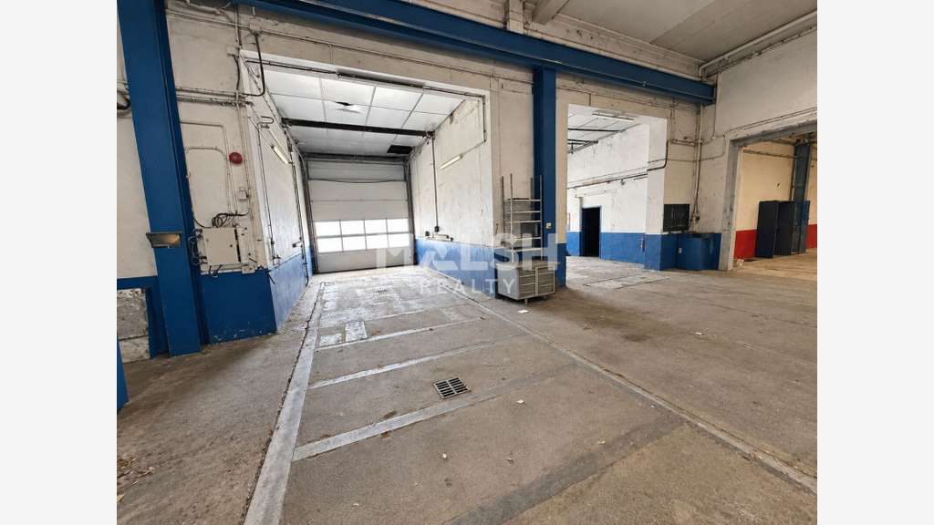 Local d'activités à vendre 750m² à Vienne
