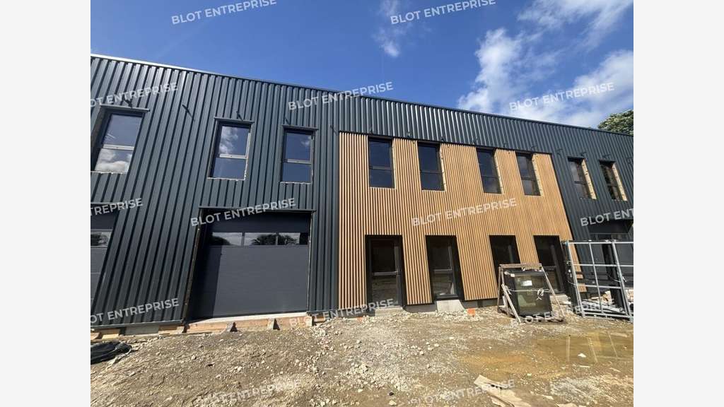 A vendre locaux d'activités 203m² à Vigneux