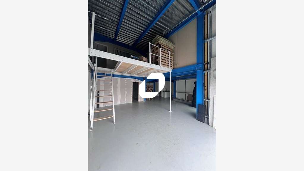 Vente Local d'activité 158m² Villenoy