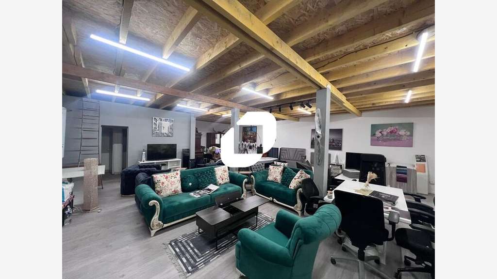 Vente Local d'activité 800m² Villenoy