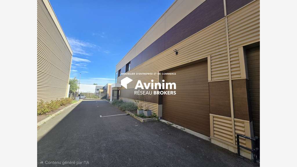 A vendre local d'activités 350m² à Franconville