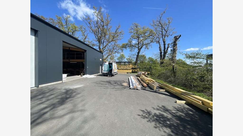 Vente local 500m² en partie loué sur Lorient