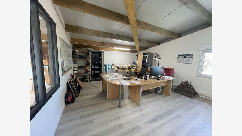 Vente local 500m² en partie loué sur Lorient